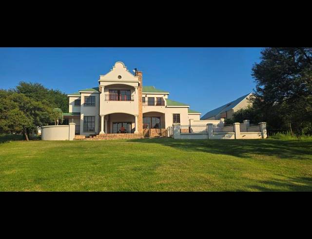 5 BEDROOM HOUSE FOR SALE IN BOSCHKOP